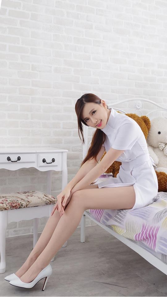垂涎「欲」滴好身材｜超美腿台妹Candice